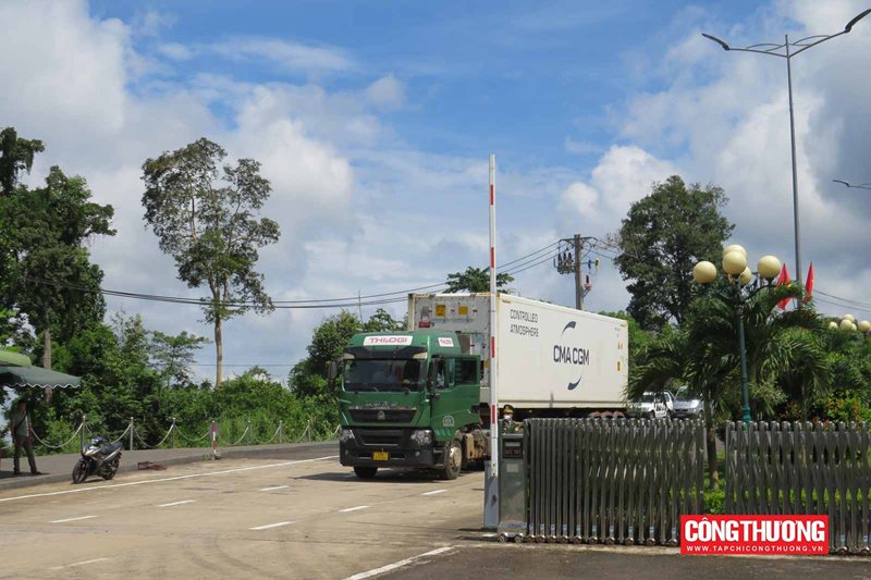 giai-phap-nao-phat-trien-dich-vu-logistics-tren-dia-ban-tinh-gia-lai_653737cd3da2d.jpg