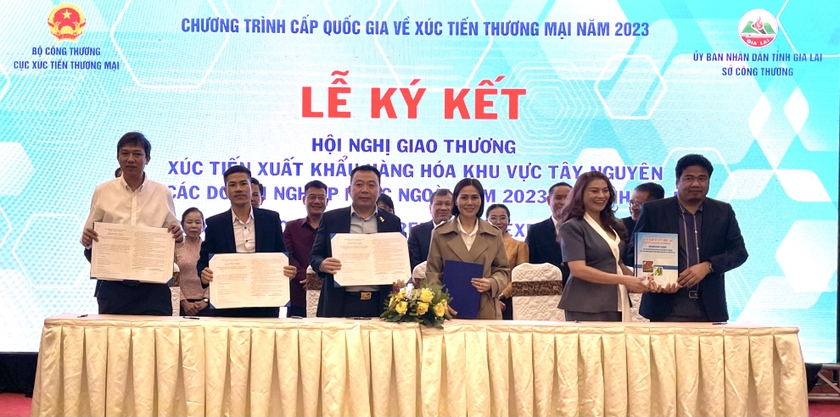 cac-don-vi-ky-ket-bien-ban-ghi-nho-hop-tac-kinh-doanh-9856.jpg cac-don-vi-ky-ket-bien-ban-ghi-nho-hop-tac-kinh-doanh-9856.jpg