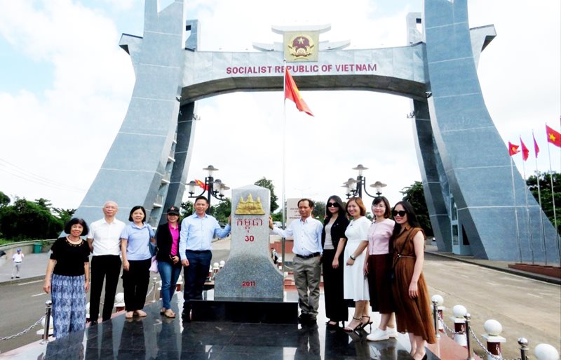 giai-phap-nao-phat-trien-dich-vu-logistics-tren-dia-ban-tinh-gia-lai_6537370f9fb0b.jpg
