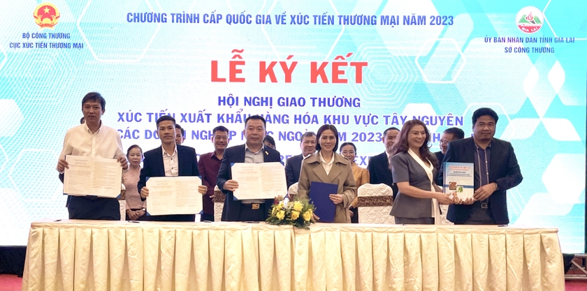 cac-doanh-nghiep-ky-ket-bien-ban-ghi-nho-hop-tac-7480.jpg