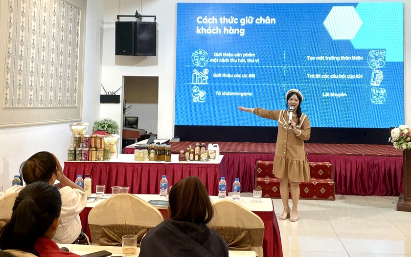 1-tu-nhung-chia-se-kinh-nghiem-ve-cach-thuc-livestream-nhieu-nha-ban-hang-da-bat-dau-tiep-can-hinh-thuc-nay-de-tiep-can-nhieu-khach-hang-tiem-nang-anh-vt-8628.jpg 1-tu-nhung-chia-se-kinh-nghiem-ve-cach-thuc-livestream-nhieu-nha-ban-hang-da-bat-dau-tiep-can-hinh-thuc-nay-de-tiep-can-nhieu-khach-hang-tiem-nang-anh-vt-8628.jpg