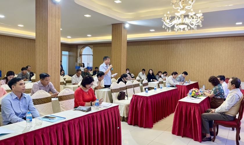 quang-canh-hoi-nghi-2377.jpg quang-canh-hoi-nghi-2377.jpg
